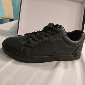 BRAND NEW fuego dance sneakers